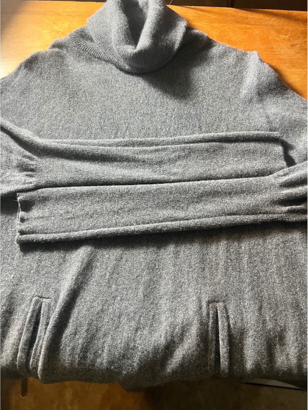Garnet Hill Gray Wool Cashmere Turtleneck Elevated Ski Tunic Sweater-Size Medium - Picture 8 of 9